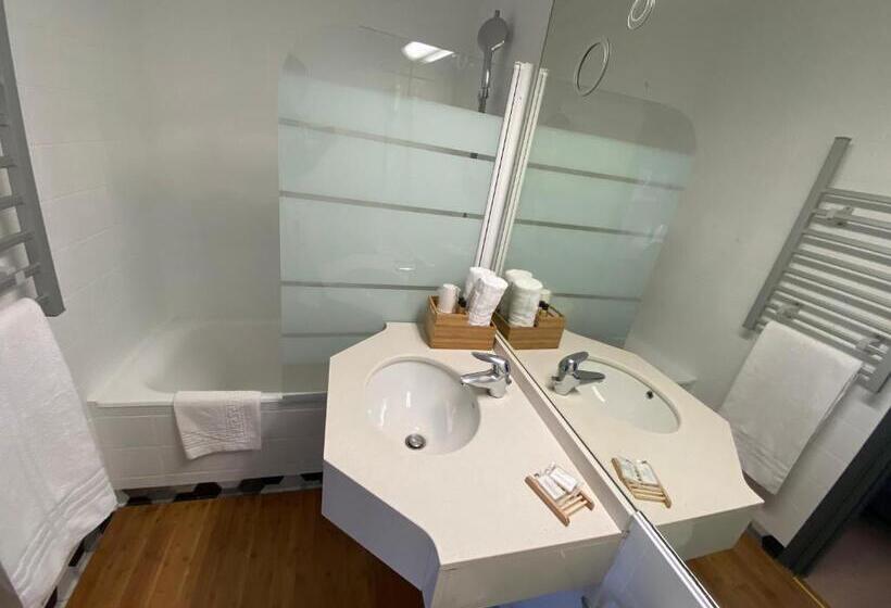 Номер Deluxe, Savoie Hotel Aux Portes De Genève