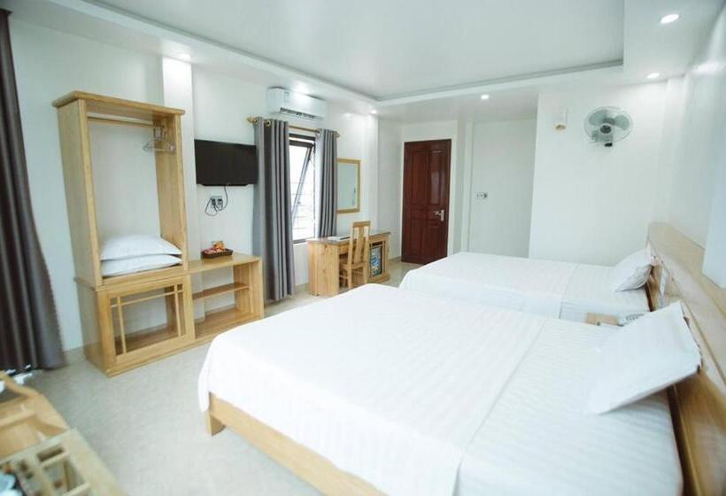 اتاق استاندارد با تخت بزرگ, Khách Sạn Tân Trang
