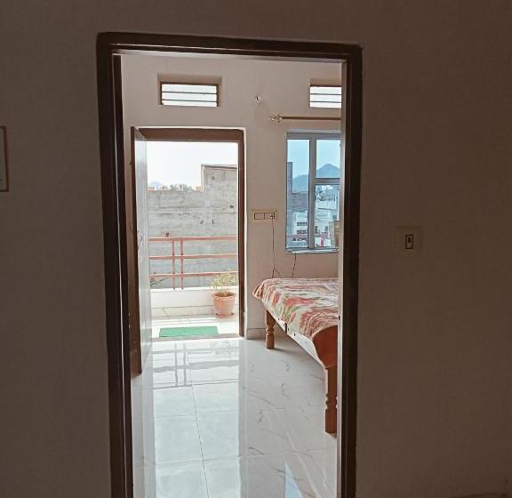 标准间带阳台, Cocoon Auberge