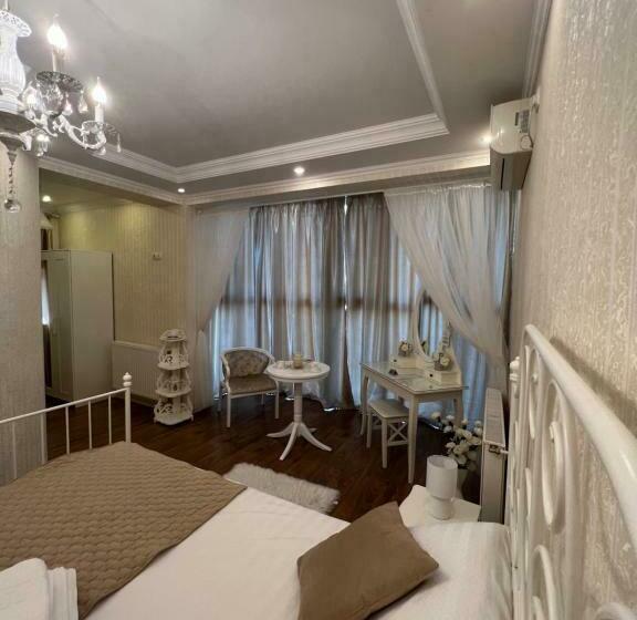 اتاق لوکس, Ami Residence Bucharest Airport,therme&free Parking Otopeni