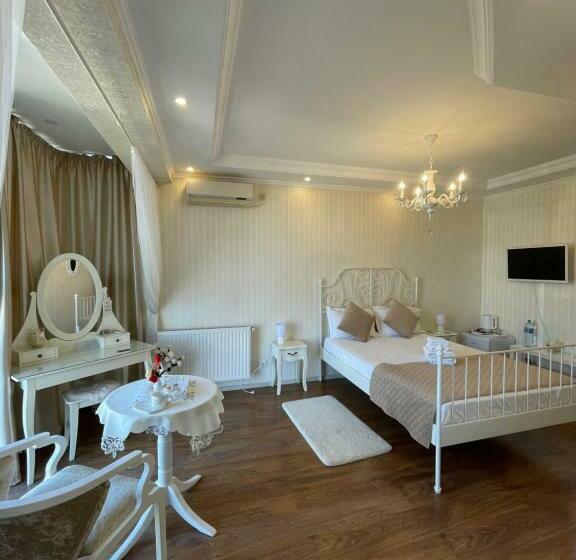 اتاق لوکس, Ami Residence Bucharest Airport,therme&free Parking Otopeni
