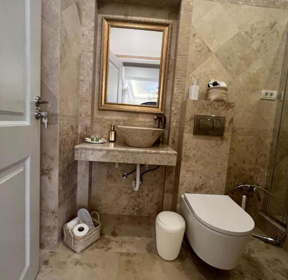 آپارتمان لوکس 1 خوابه, Ami Residence Bucharest Airport,therme&free Parking Otopeni