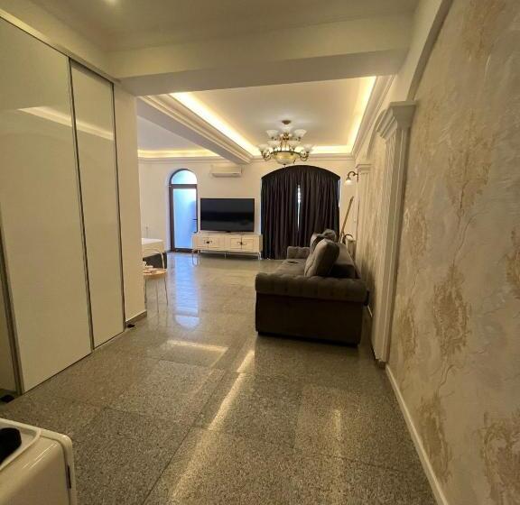 آپارتمان لوکس 1 خوابه, Ami Residence Bucharest Airport,therme&free Parking Otopeni