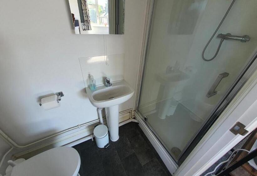 اتاق استاندارد با تخت بزرگ, North Cambridge Guesthouse By Payman Club