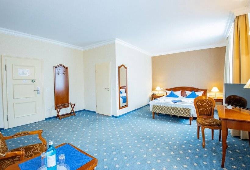 Полулюкс, Seehotel Großräschen