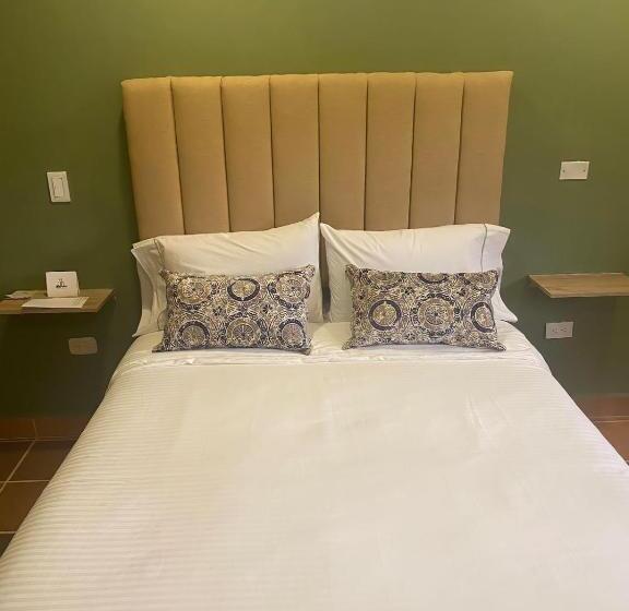 اتاق کلاسیک چهارنفره, Ayenda Hotel Bambu Guatape
