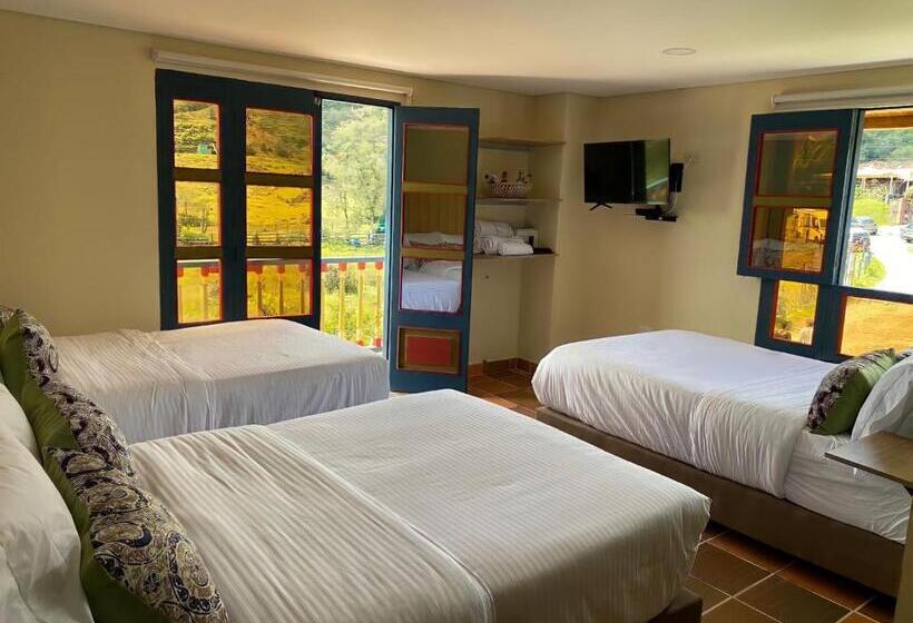اتاق خانوادگی, Ayenda Hotel Bambu Guatape