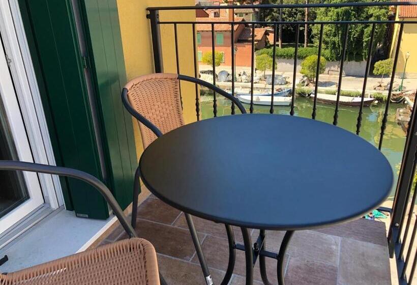 Triple Room Sea View, Villa Carlotta Grado