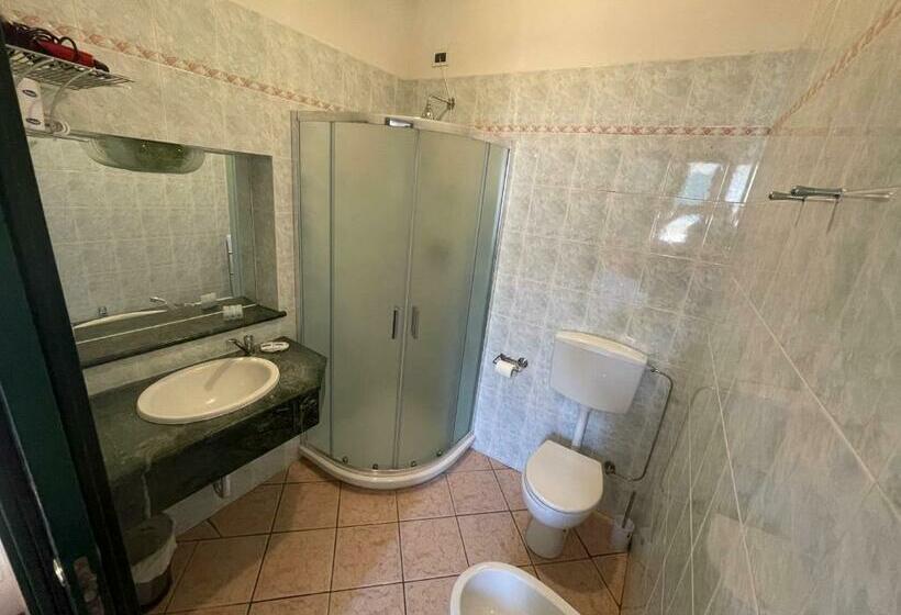 Номер Стандарт, Casa Carlotta