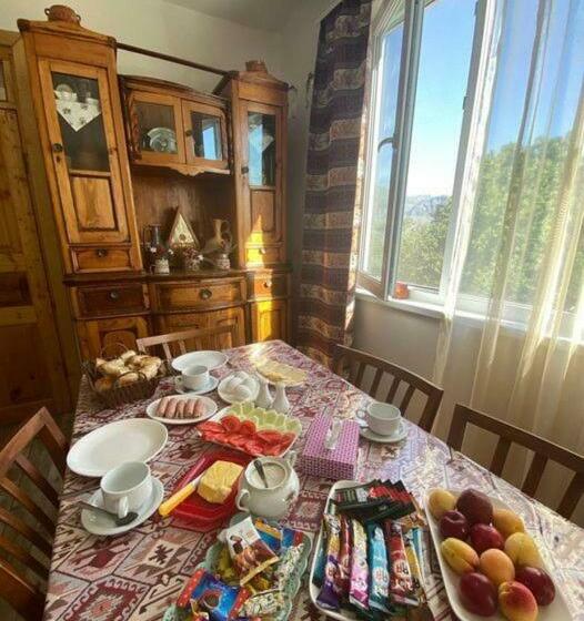 Четырехместный Номер Economy, Pottery House Sanahin