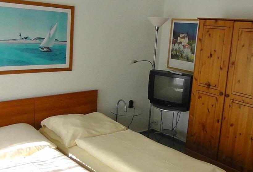 Номер Стандарт Совместная Ванная, Domhotel Bed & Breakfast