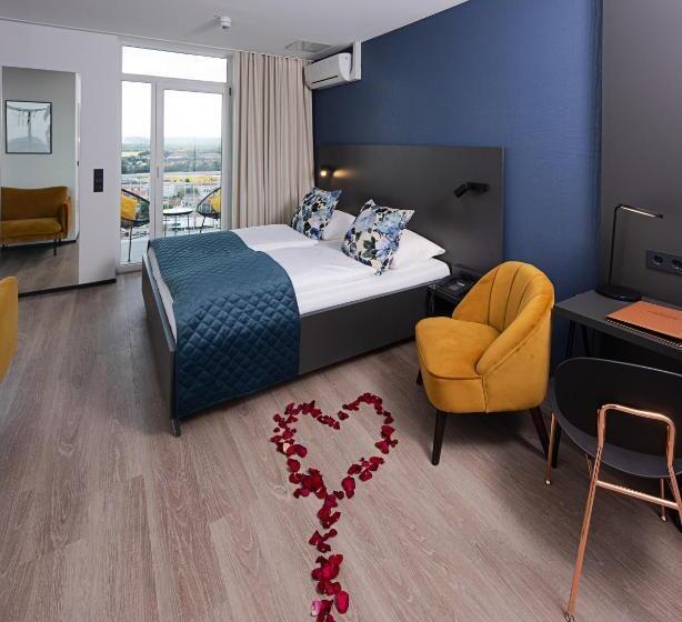 اتاق استاندارد با بالکن, Schlossberg Hotel Homburg