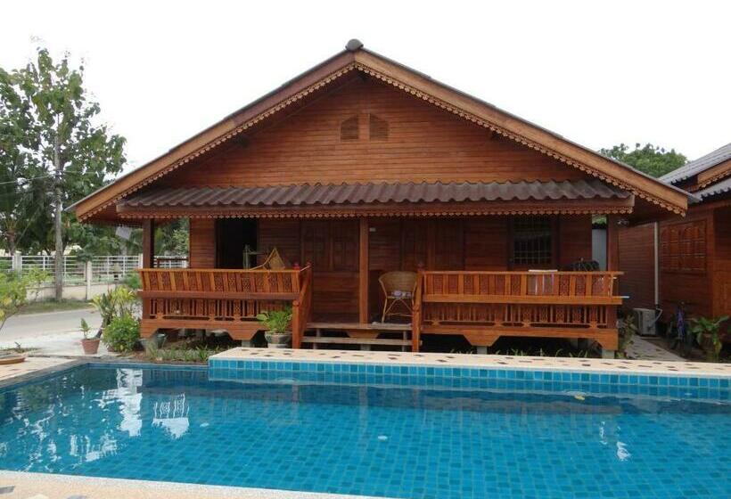 کلبه ییلاقی, My Dream House Resort
