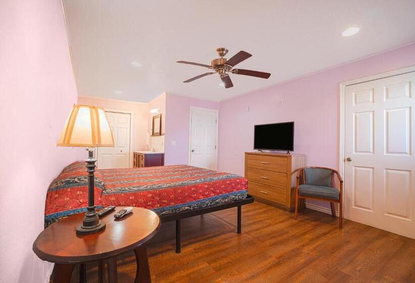 Стандартный Номер Кровать Кинг, Monterrey Motel Padre Island, Corpus Christi By Oyo