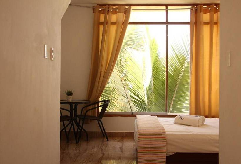 اتاق لوکس, Casa Villamor