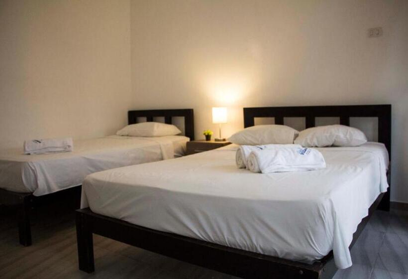 اتاق استاندارد سه نفره, Casa Villamor