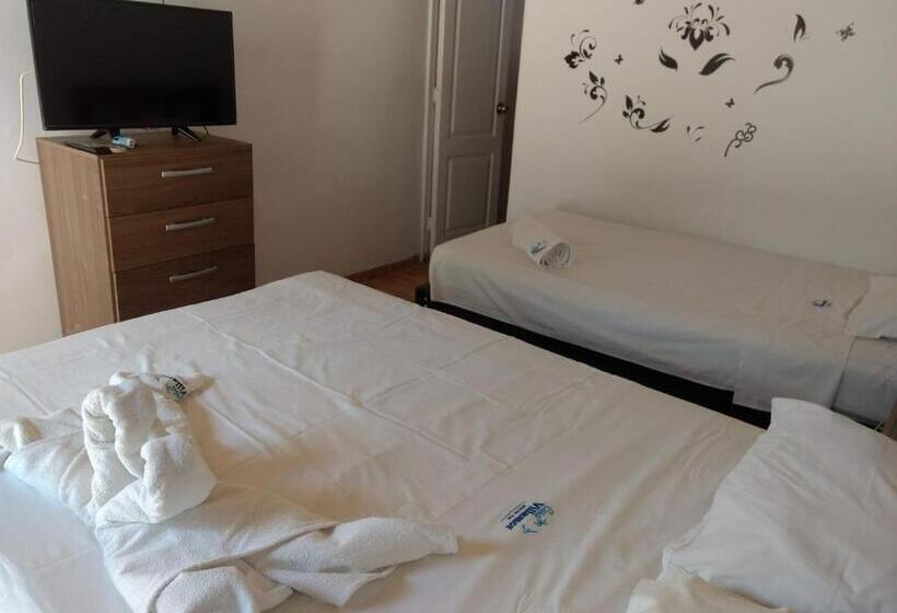 اتاق استاندارد سه نفره, Casa Villamor