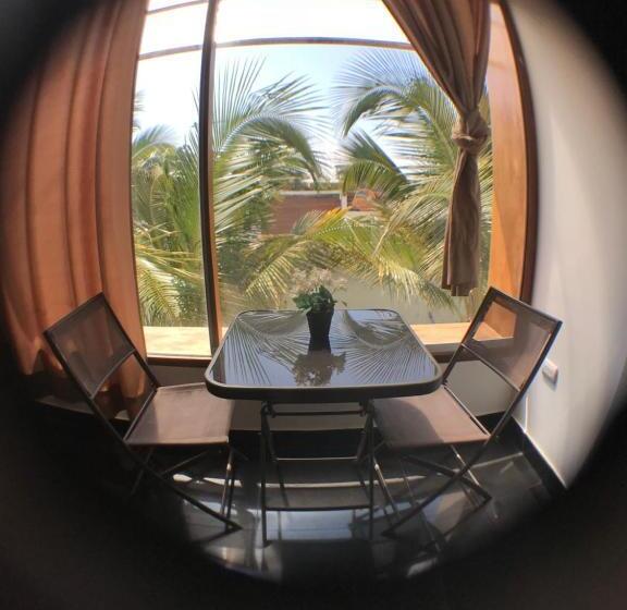 اتاق لوکس, Casa Villamor
