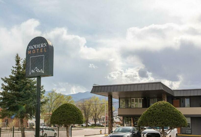 Стандартный Номер Кровать Кинг, Modern Motel