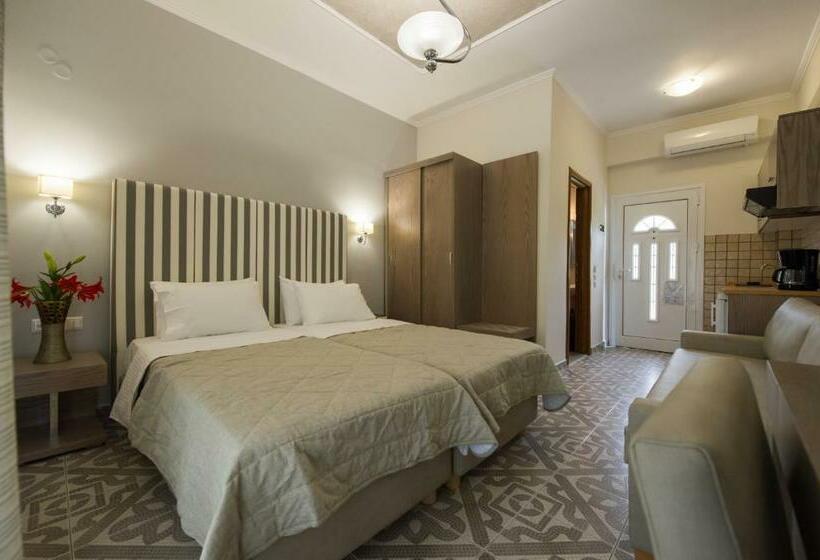 استودیوی سوپریور, Byzantio Hotel & Apartments