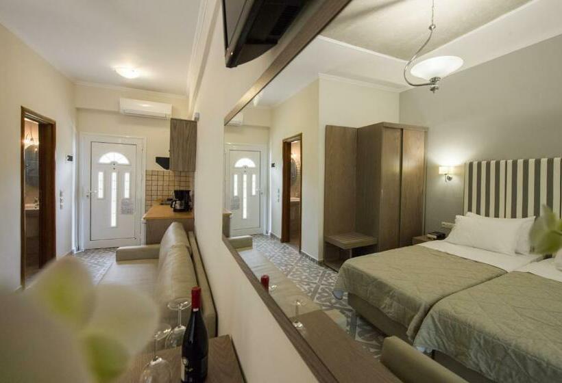 استودیوی سوپریور, Byzantio Hotel & Apartments
