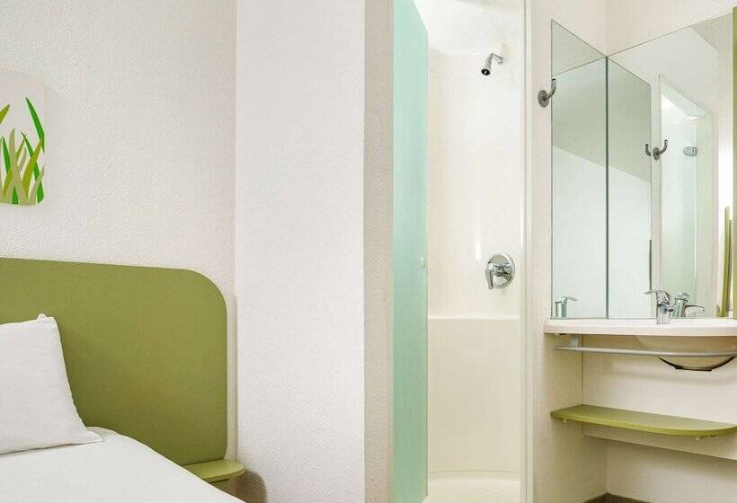 Номер Стандарт, Ibis Budget Cardiff Centre