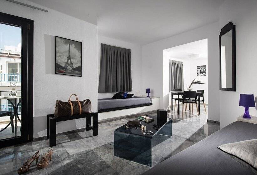 سوییت سوپریور, Indigo Inn
