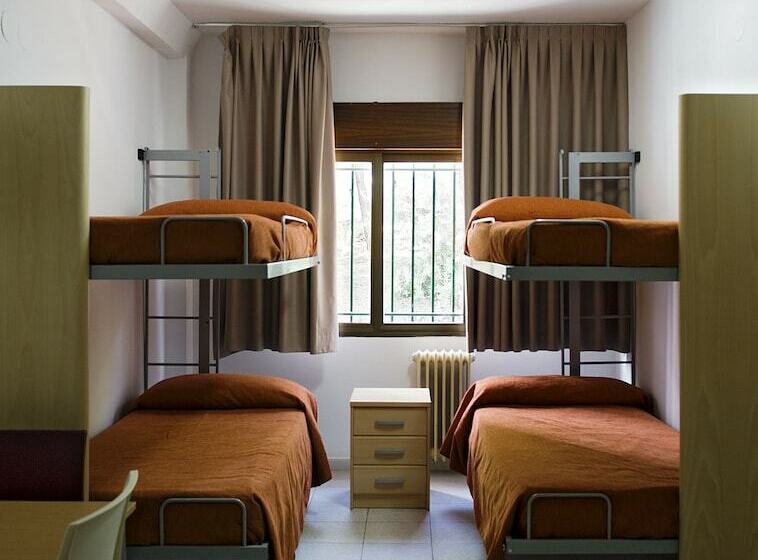 스탠다드 트리플 룸, Albergue Inturjoven Víznar   Hostel