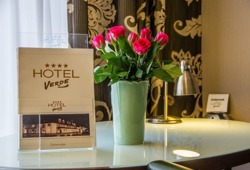 Номер Deluxe Кровать Кинг, Verde