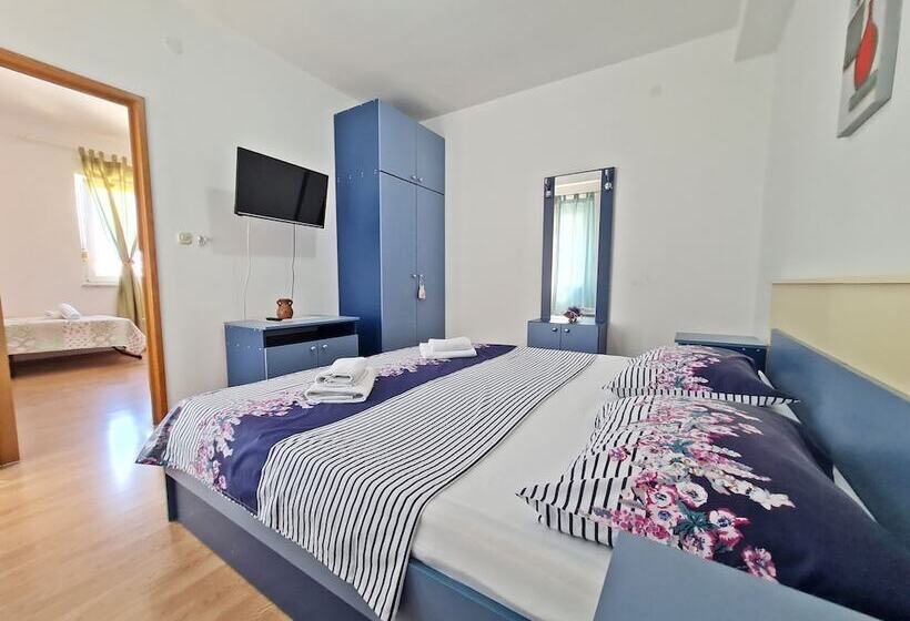 Студия Стандарт, Rooms And Apartments Porat