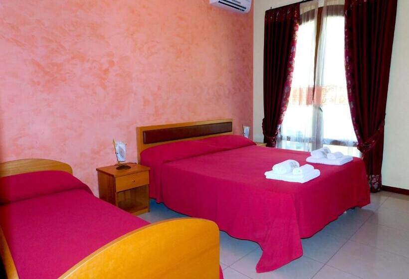 اتاق استاندارد سه نفره, Villa Marincanto Affittacamere