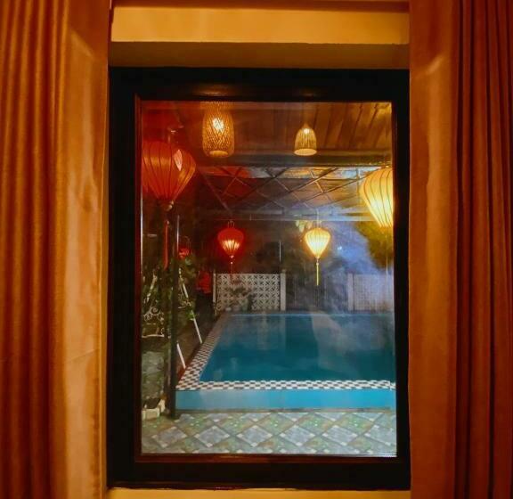 اتاق استاندارد با چشم‌انداز استخر, Phong Nha Ecolodge Homestay By Hofs