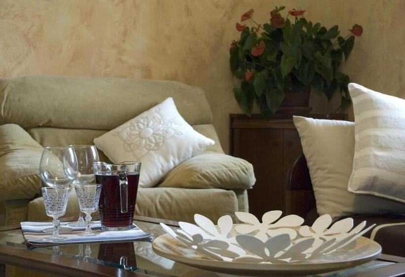 اتاق استاندارد, Il Cortile Della Nonna