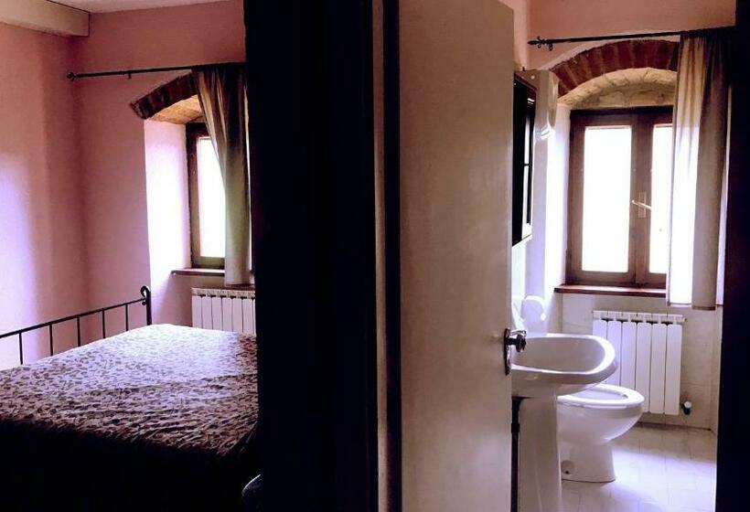 חדר אקונומי, Pian D Isola Agriturismo