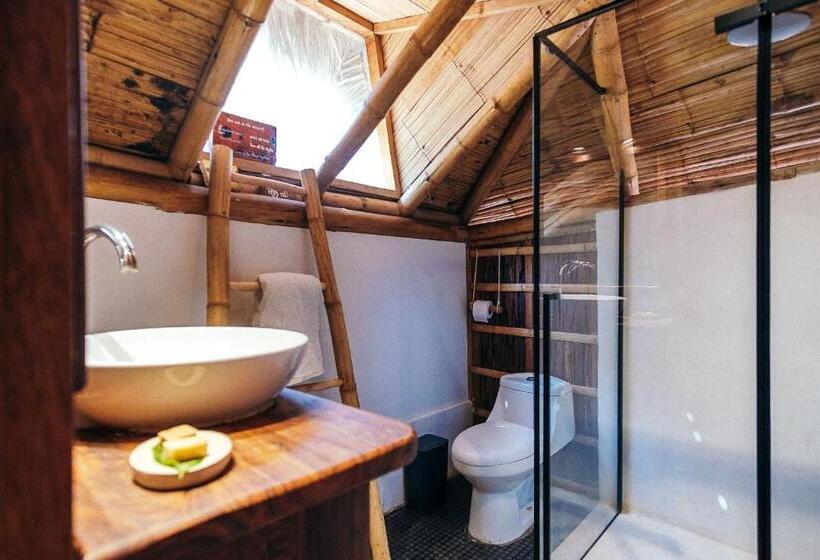 سوئیت با تخت بزرگ, La Maison Eco House & Yoga