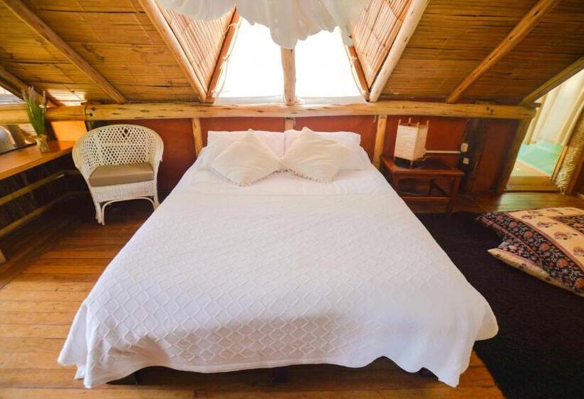 سوئیت با بالکن, La Maison Eco House & Yoga