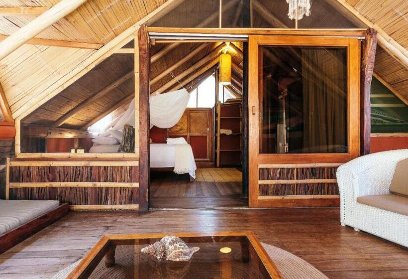 سوئیت با بالکن, La Maison Eco House & Yoga