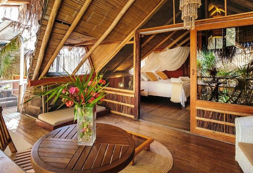 سوئیت با بالکن, La Maison Eco House & Yoga