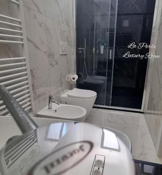 سوییت لوکس, La Perla Luxury Room