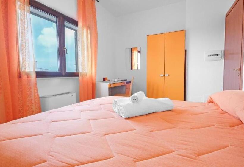 Полулюкс с Балконом, Casa Del Sole Relax Room