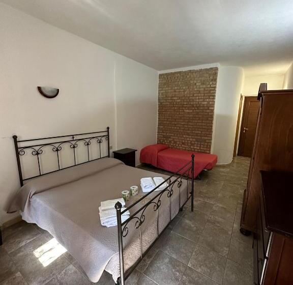 Номер Стандарт Трехместный, Agriturismo Fassi