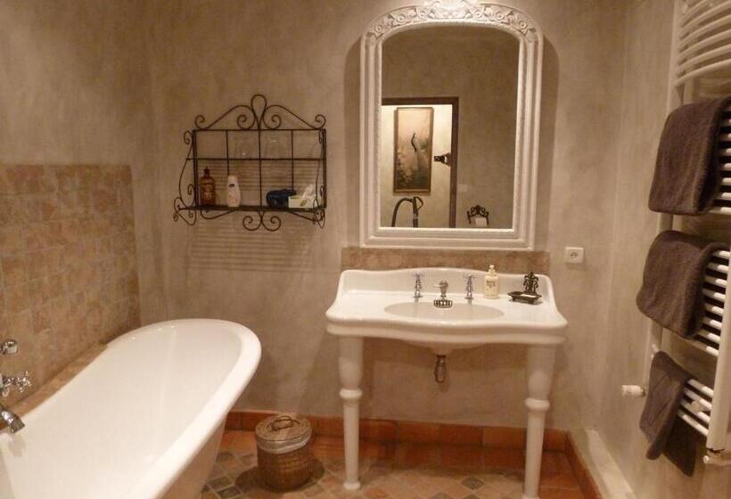 Номер Superior, Manoir De Savigny