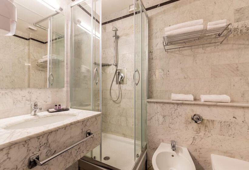 اتاق استاندارد, Park Hotel Sabina