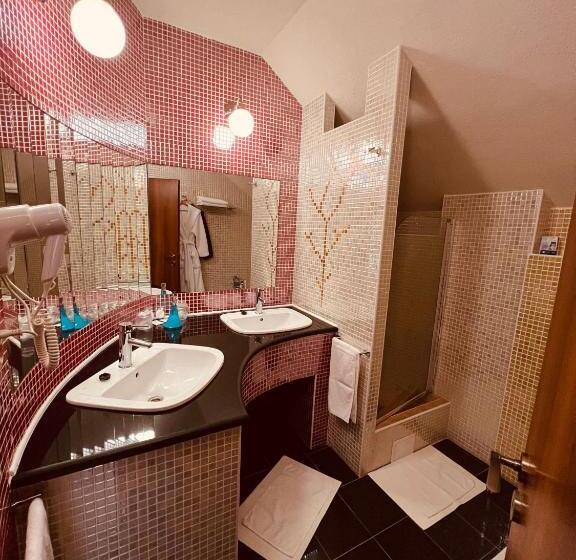 Люкс Повышенной Комфортности, Spa & Wellness Hotel Orchidea