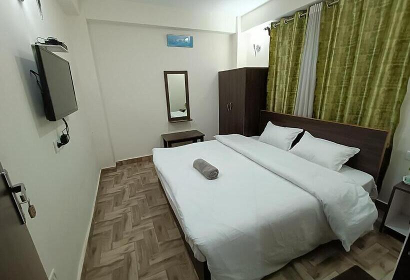 اتاق استاندارد با تخت بزرگ, Snow Drop Guest House