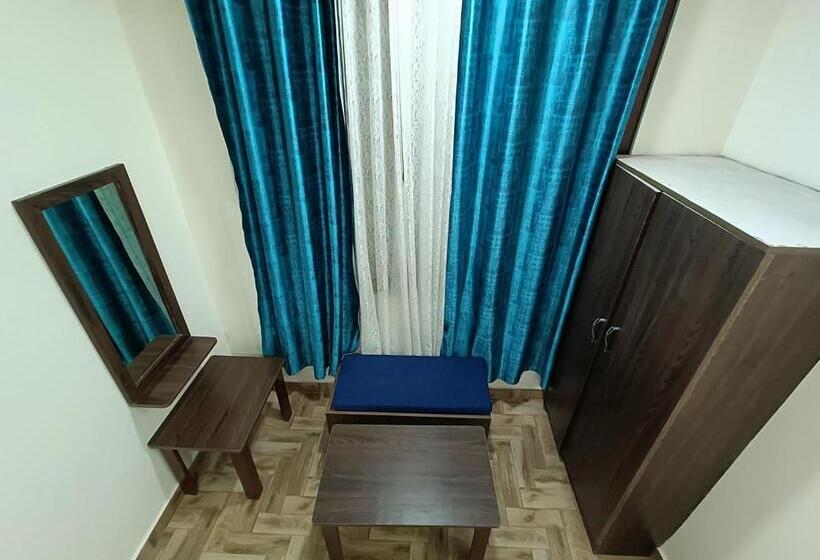 اتاق استاندارد با تخت بزرگ, Snow Drop Guest House
