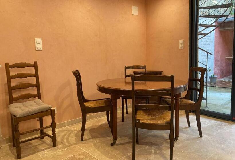 اتاق استاندارد, Le Patio De Xénia