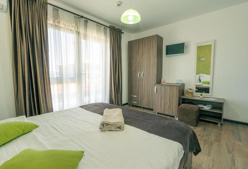 Номер Стандарт с Балконом, Casa In Culori Vama Veche