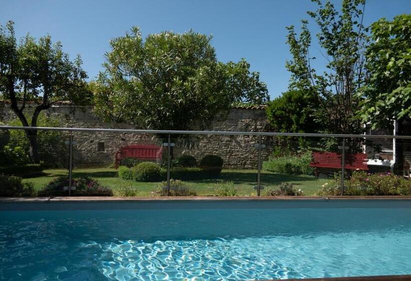 خانه 1 خوابه, La Martinoise Garden