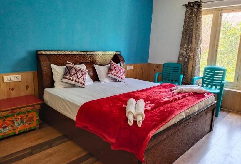 豪华房间, La Tsas Guest House